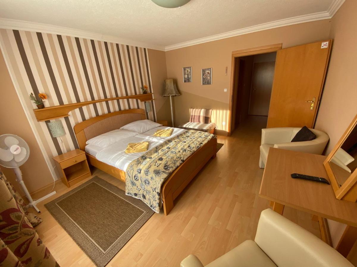 Villa Lux Heviz Luaran gambar