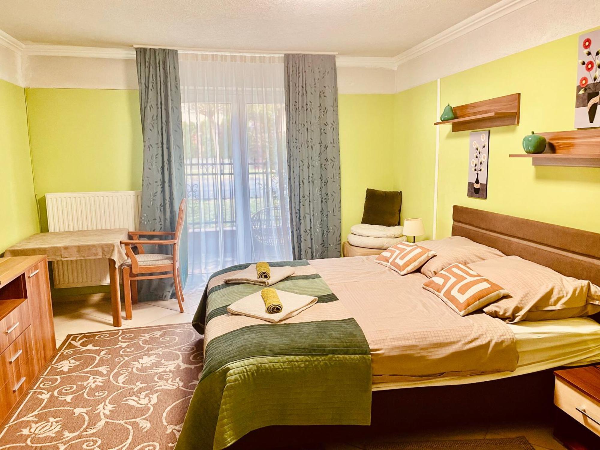 Villa Lux Heviz Luaran gambar
